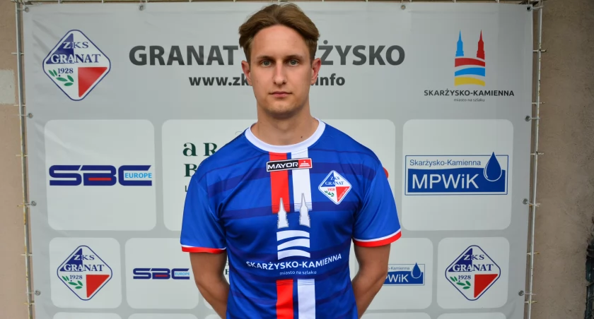 Poznajmy się bliżej ... Kacper GRZELA, skrzydłowy drużyny Granatu Skarżysko 