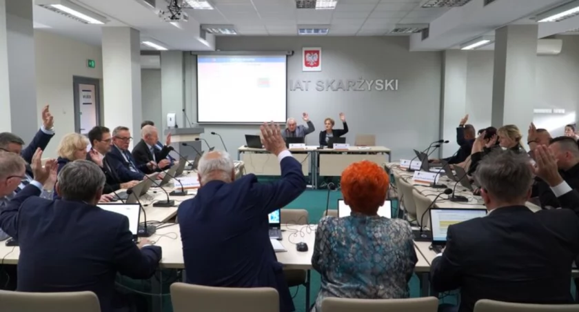 Odbyła się LVI w kadencji sesja Rady Powiatu Skarżyskiego