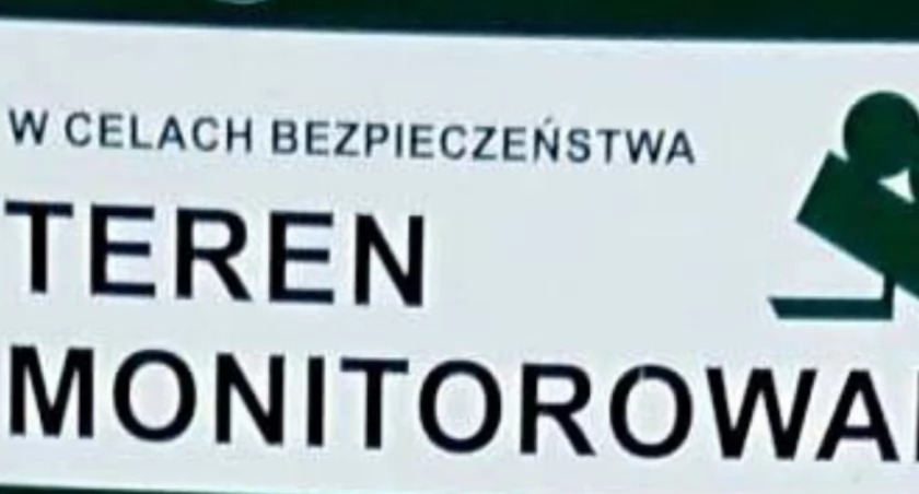 Włamanie i kradzież w Skarżysku-Kamiennej: Sprawca zniknął z cennym łupem