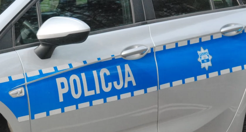Dwa lata za przestępstwo seksualne. Poszukiwany mężczyzna trafił za kraty