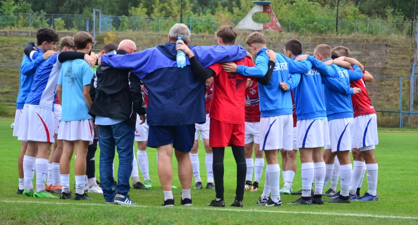 RSActive 4. liga: Sędziowie skrzywdzili Granat? Fatalne decyzje zadecydowały o wyniku 