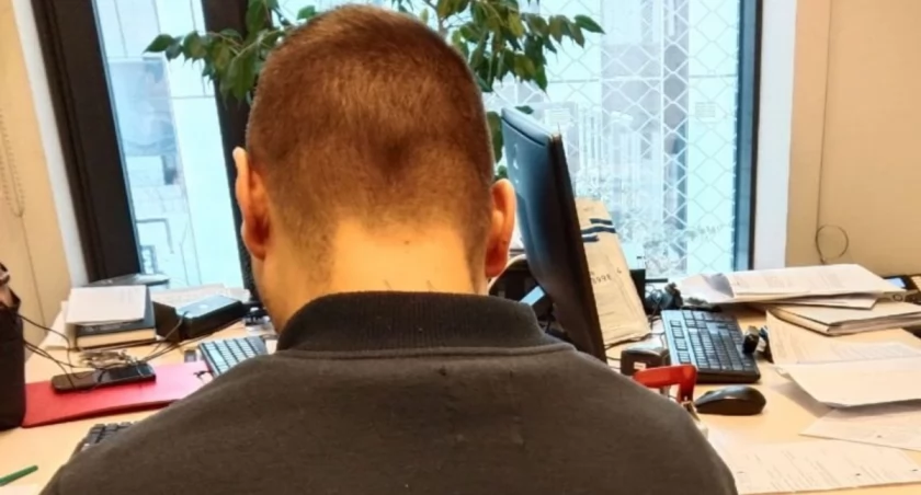 Szarpał skarżyskich policjantów za mundury