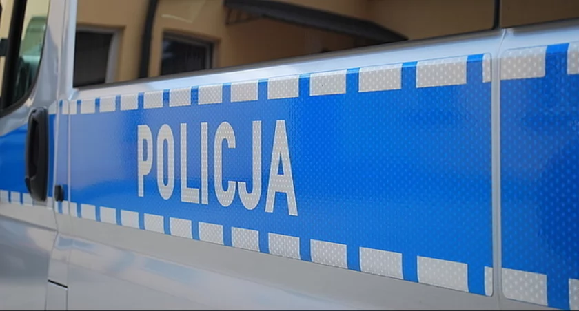 Tragedia w Ostojowie. Mężczyzna spadł z dachu
