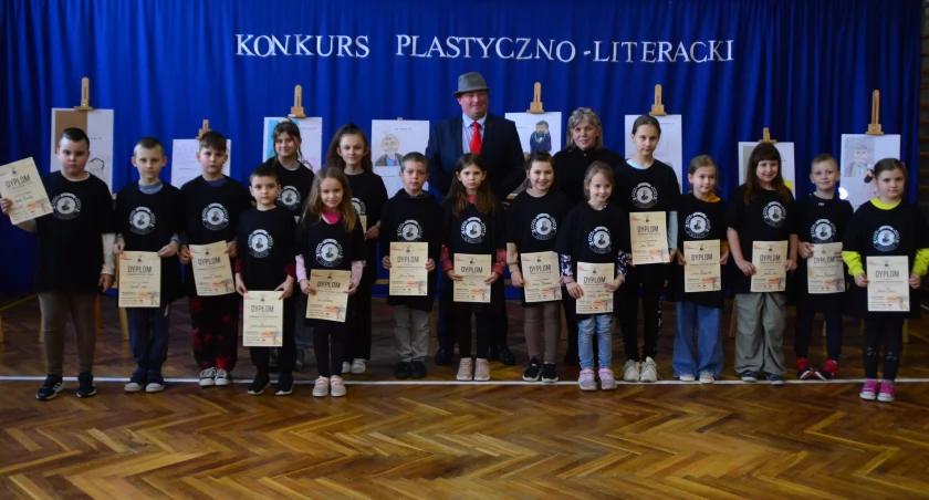 90 lat obchodzi szkoła, uczcij pamięć jej patrona