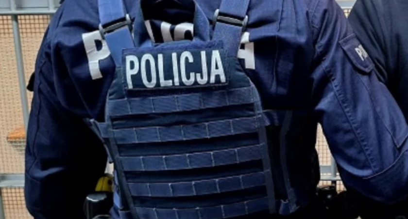 Wpadka poszukiwanych przez policję. Zatrzymani w Skarżysku-Kamiennej