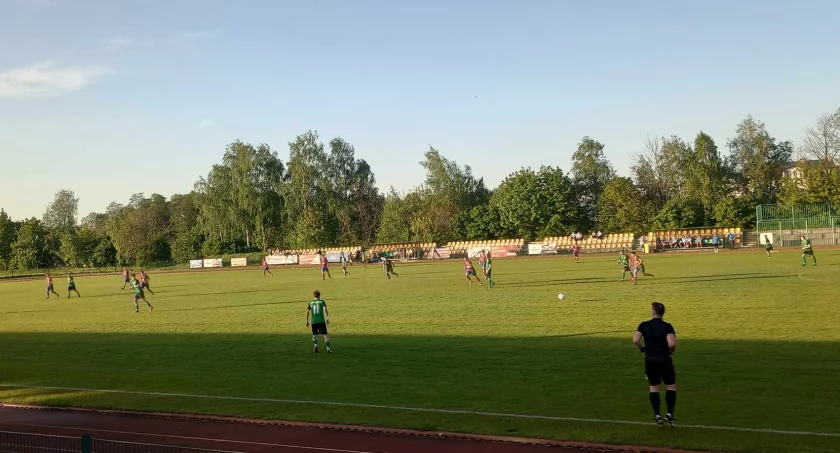 RS Active 4. liga. Granat podzielił się punktami z Pogonią Staszów 