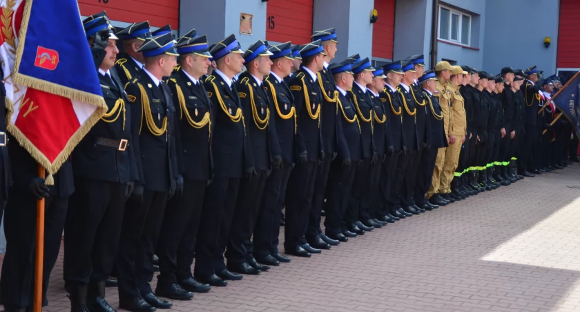 Uroczysty Apel z Okazji Dnia Strażaka w Skarżysku-Kamiennej