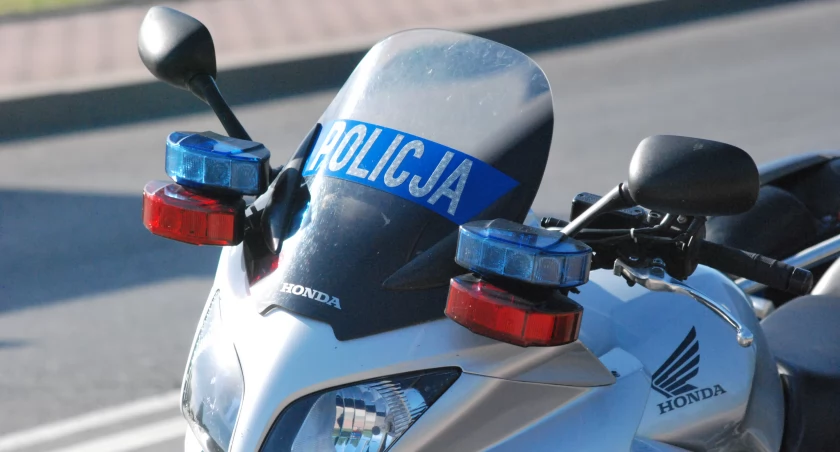 Dwa internetowe oszustwa z udziałem mieszkańców powiatu skarżyskiego. Chciał sprzedać akordeon, a trafił na...
