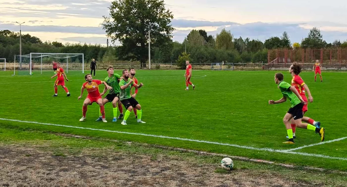 Orlicz Suchedniów lepszy od rezerw Staru Starachowice 