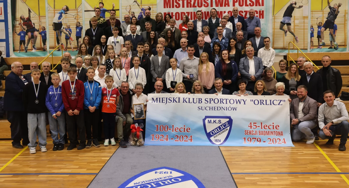 45 lat sekcji badmintona w Orliczu Suchedniów ! Jubileusz połączony z turniejem 