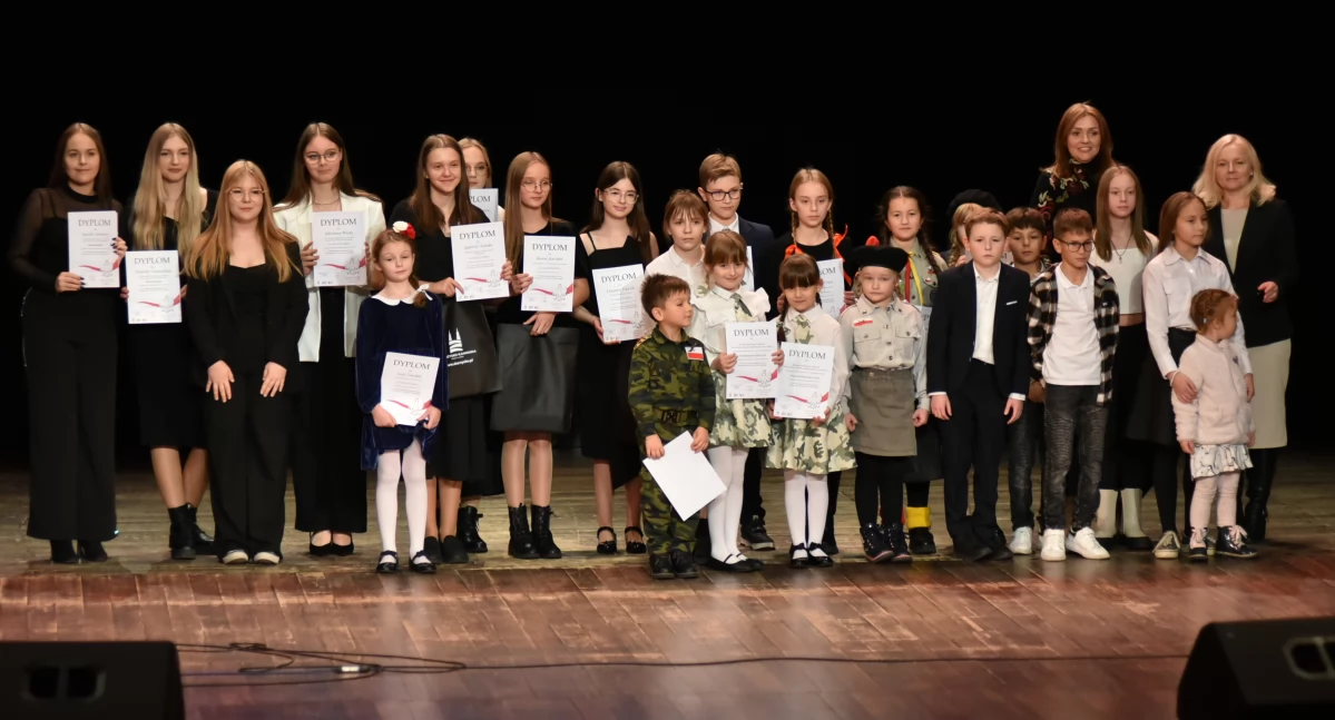 Gala Finałowa Laureatów XVI Skarżyskiego Przeglądu Pieśni Patriotycznej - Z Pieśnią do Niepodległej