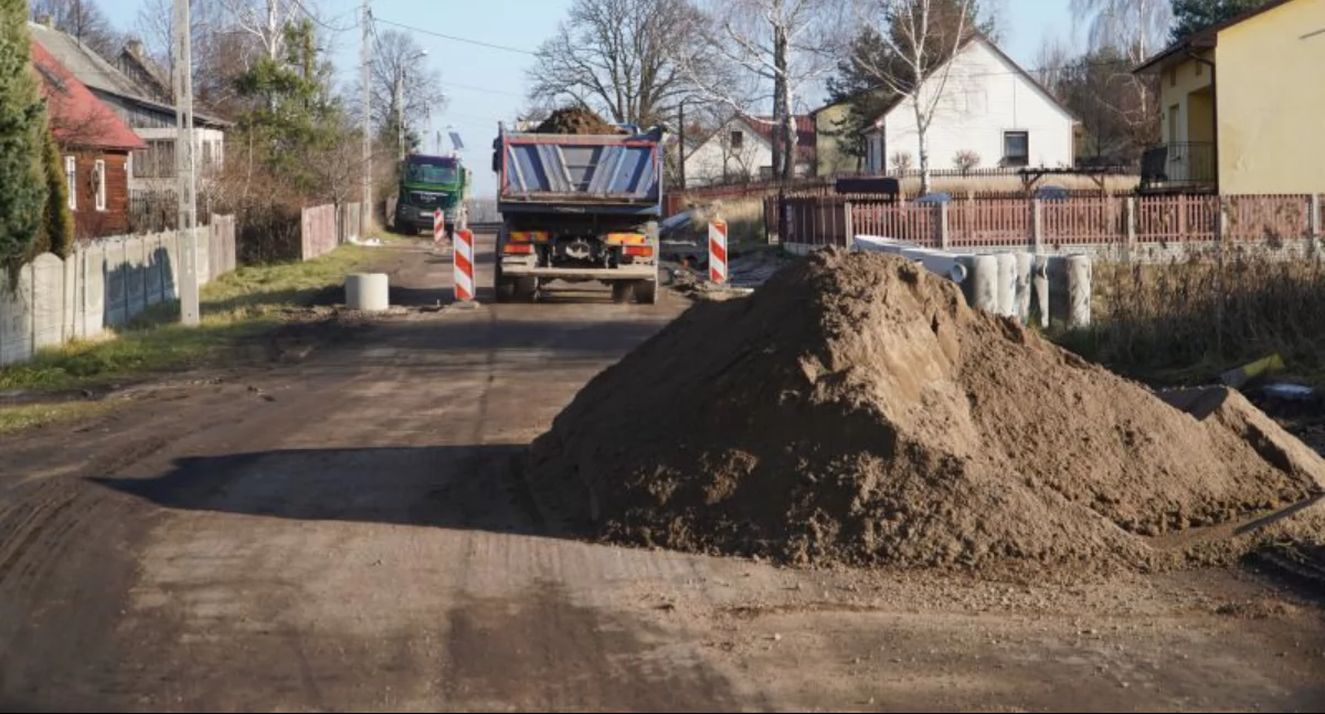 Trwają prace przy przebudowie drogi w Sorbinie. Od 4 grudnia nastąpi czasowa zmiana organizacji ruchu