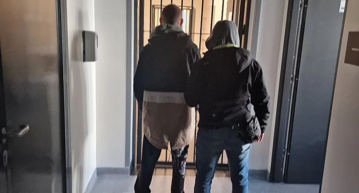 Skarżyszczanin zatrzymany za posiadanie narkotyków. Policyjny dozór, majątkowe poręczenie i zakaz opuszczania kraju