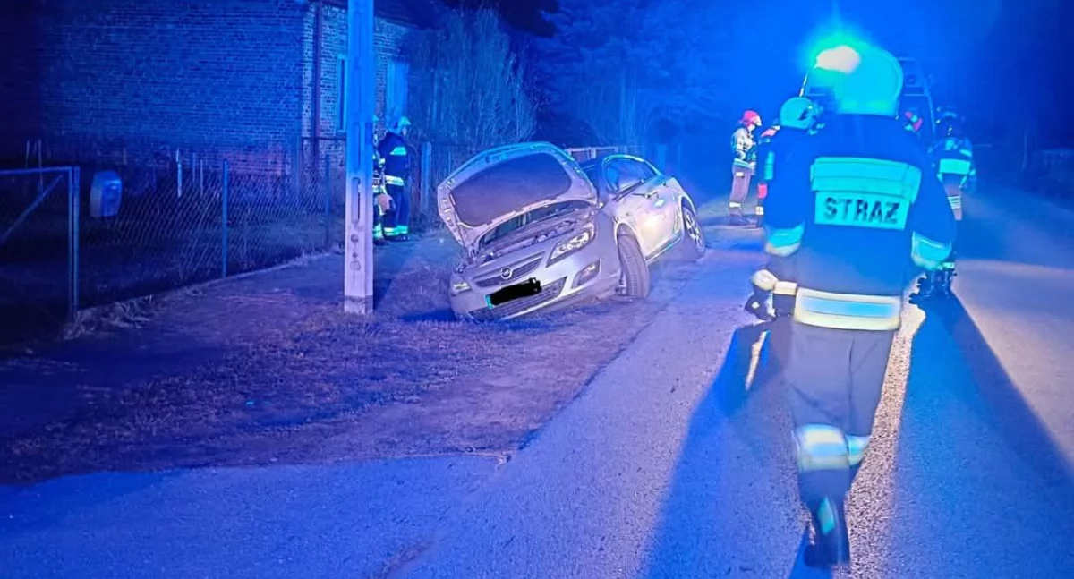 Wypadek w Lipowym Polu Plebańskim. Pijany kierowca w rowie