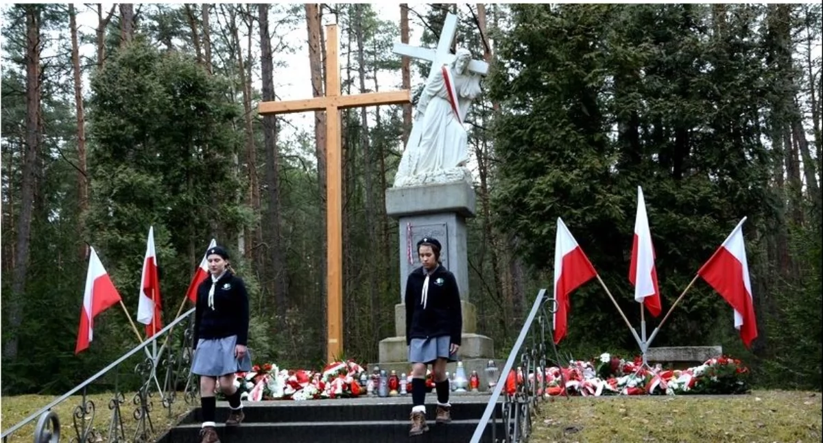 Uroczystości w  85. rocznicę niemieckiej zbrodni na Borze