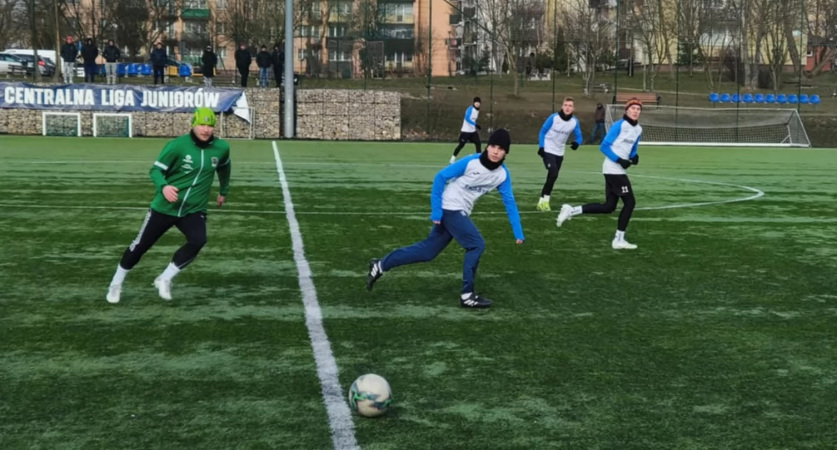 Sparingowe derby powiatu dla Orlicza Suchedniów