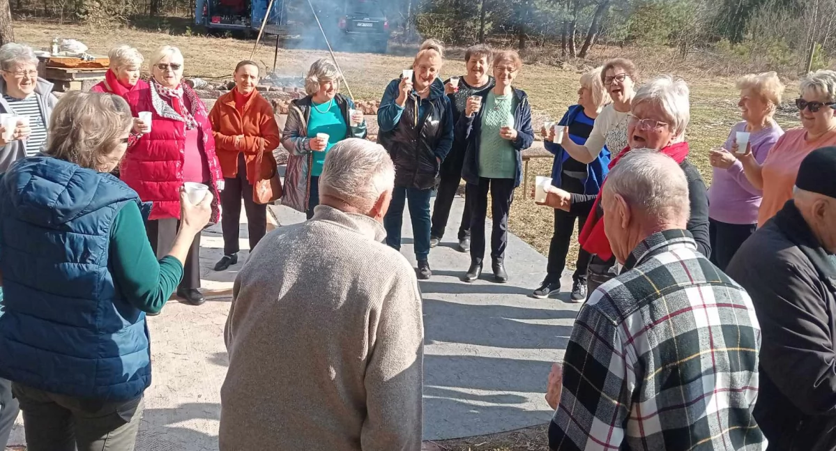 Integracyjnie na Dzień Kobiet w Skarżysku Kościelnym