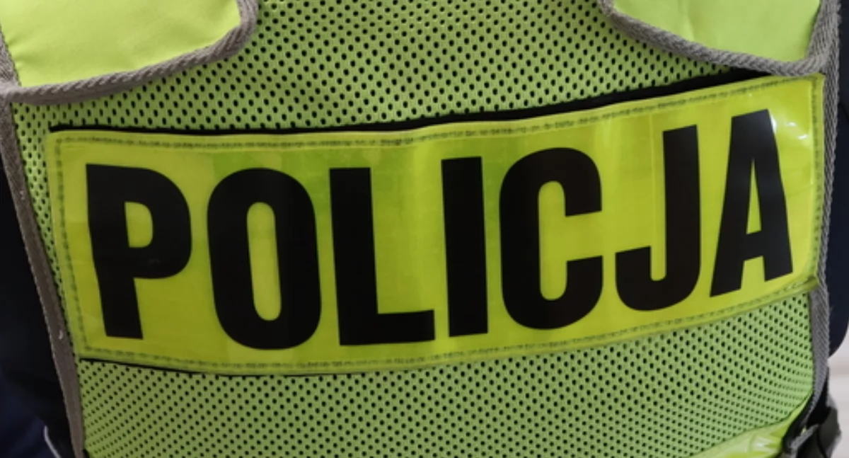 Oszust podszył się pod 30-latkę i wypłacił pieniądze z jej konta