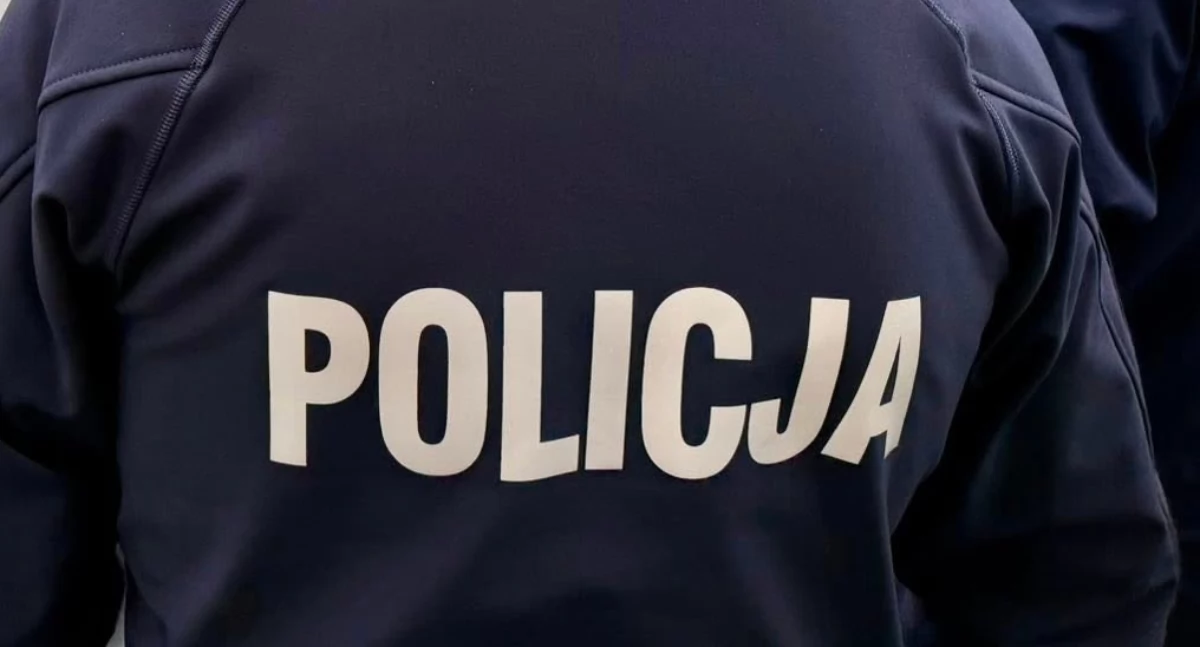 Oszustwo internetowe w gminie Bliżyn. Mieszkanka zapłaciła za meble, których nie otrzymała