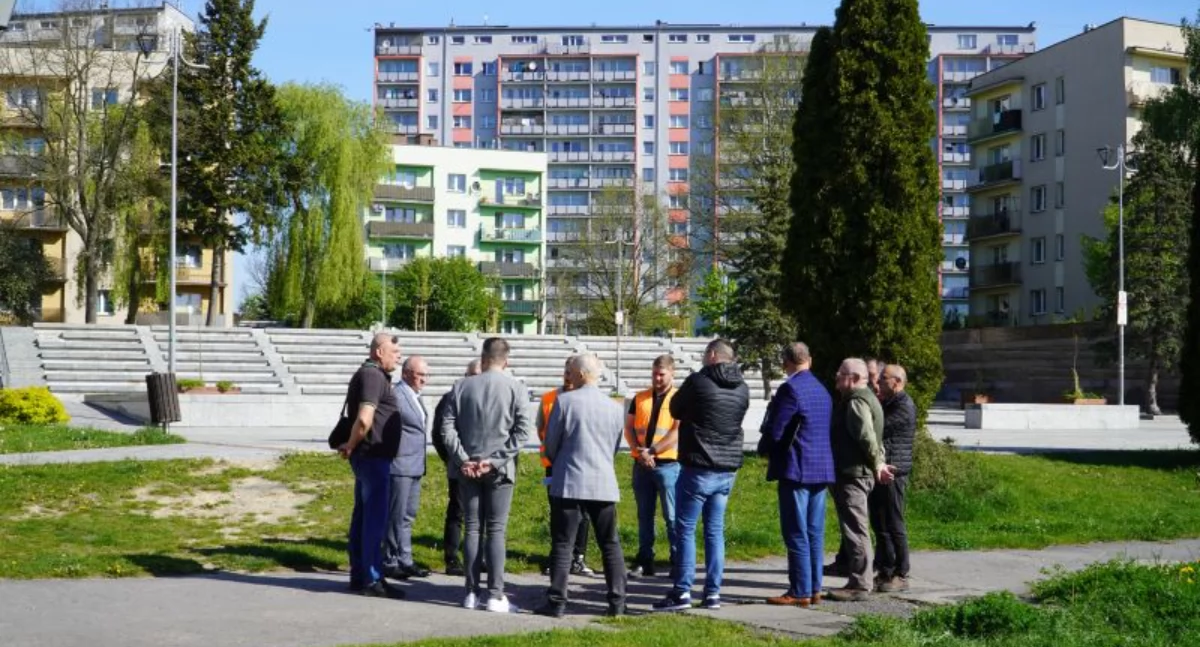 W maju ruszą prace przy przebudowie dwóch dróg powiatowych w Skarżysku i Łącznej. Samorząd przekazał wykonawcy place budowy