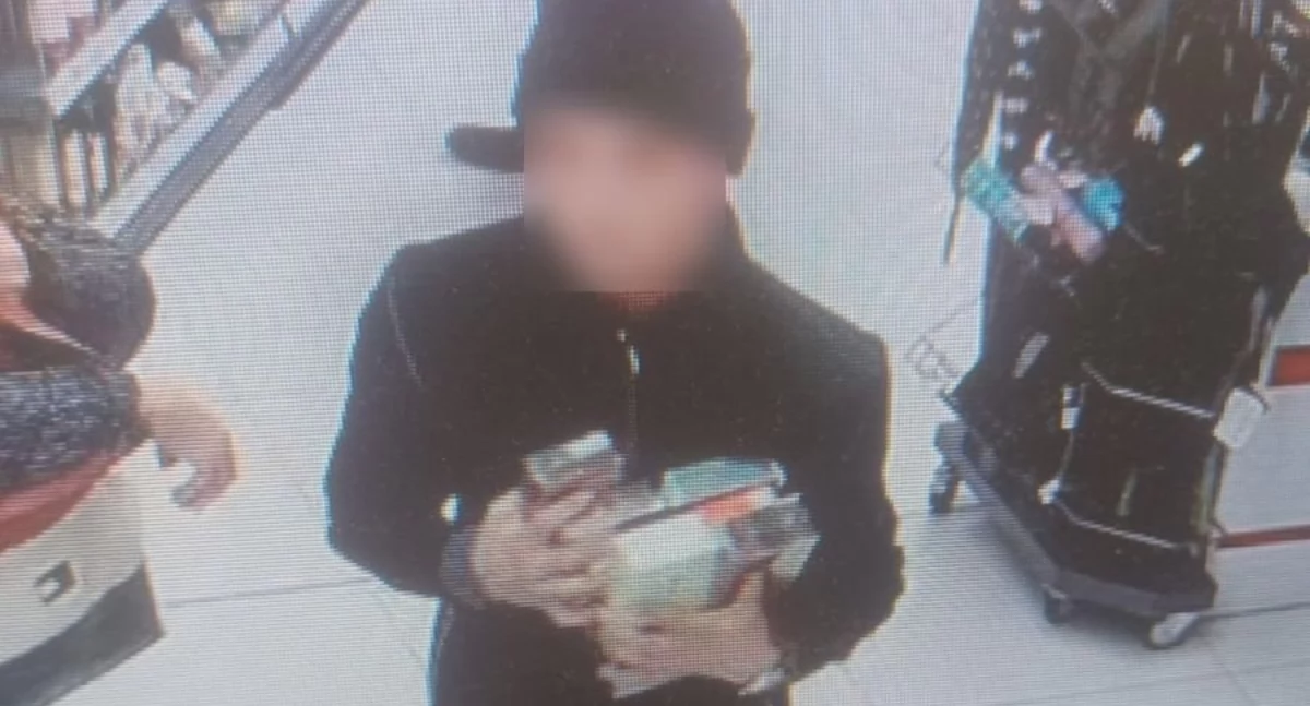 Kradli w Skarżysku szczoteczki i perfumy?
