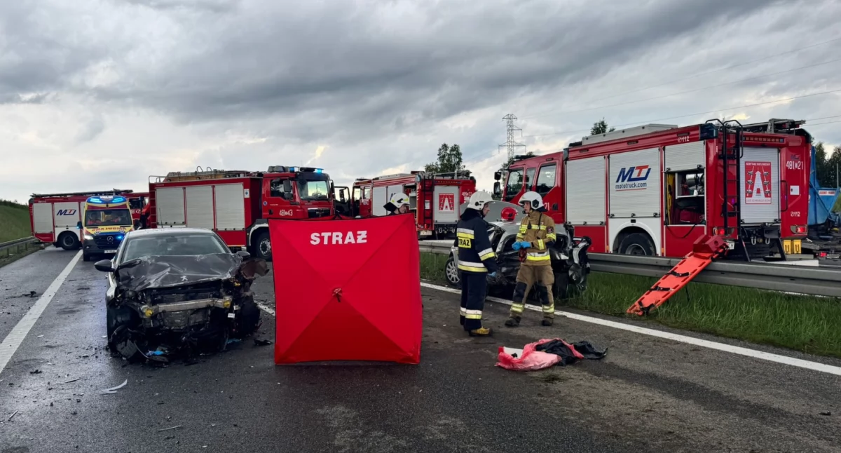 Tragiczny wypadek na trasie S-7. Nie żyje 42-letnia kobieta