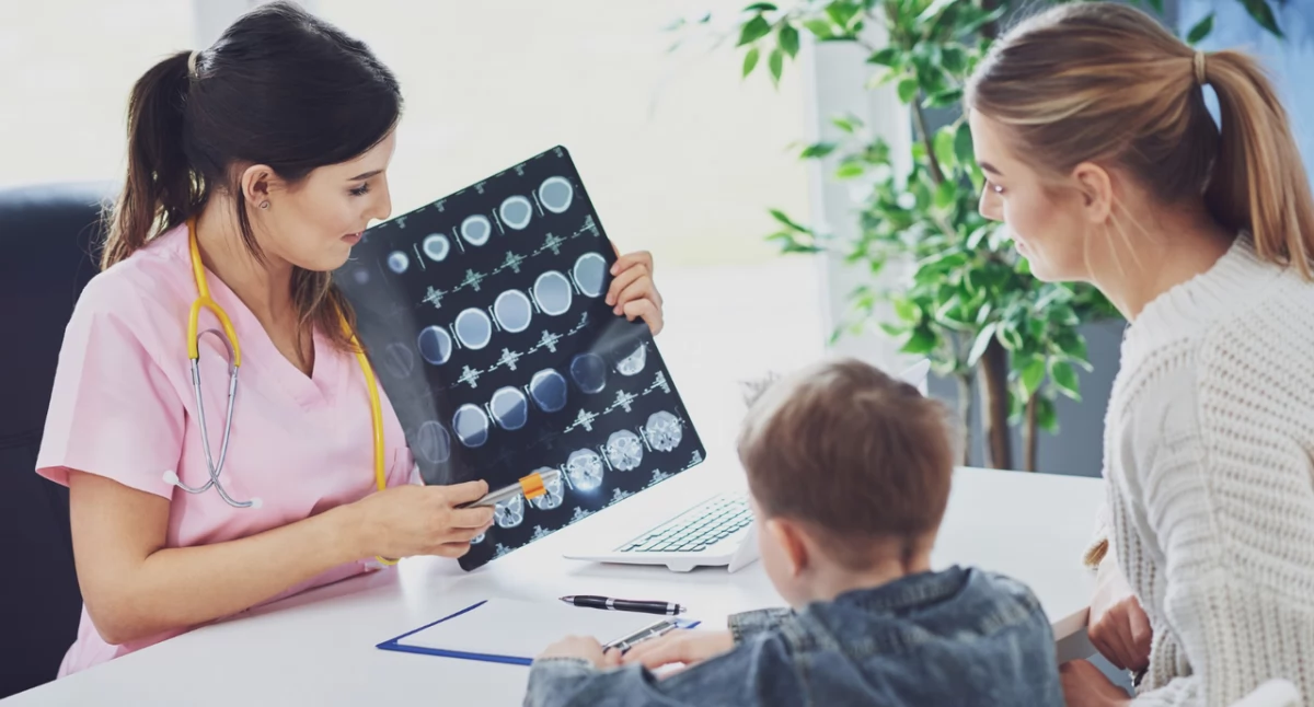 Neurolog dziecięcy – kiedy zgłosić się na konsultację z małym pacjentem?