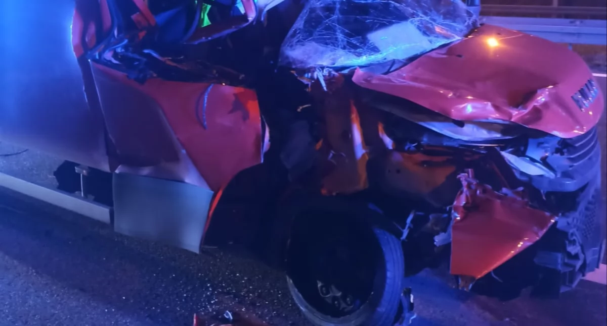 Kolizja na trasie S-7 w Łącznej. Służby szybko opanowały sytuację