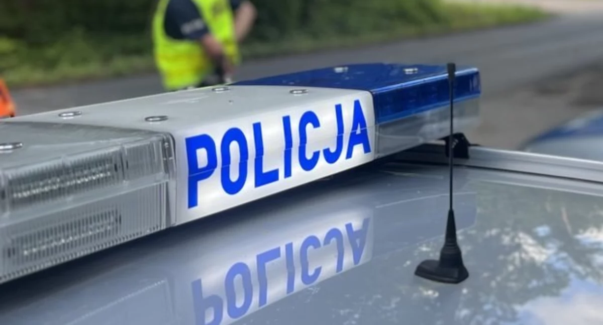 Poważny wypadek rowerzysty w Zaleziance. 16-latek przetransportowany śmigłowcem do szpitala