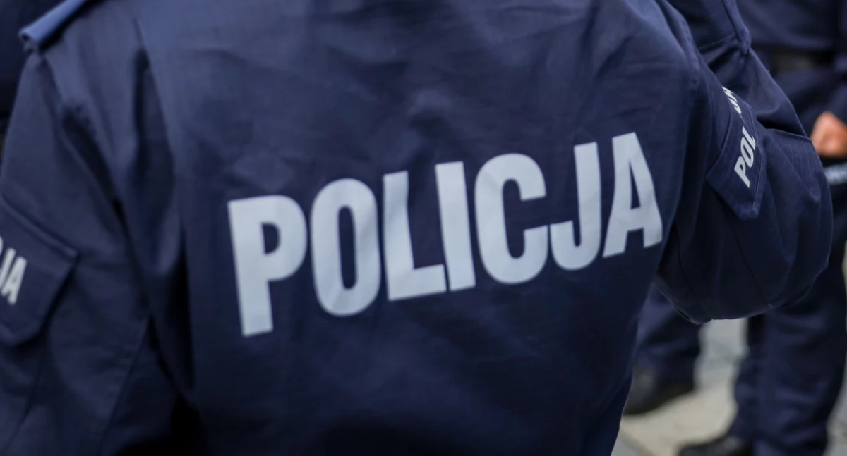 Kradzież w gminie Łączna. Zniknęły grzejniki i kuchenka gazowa
