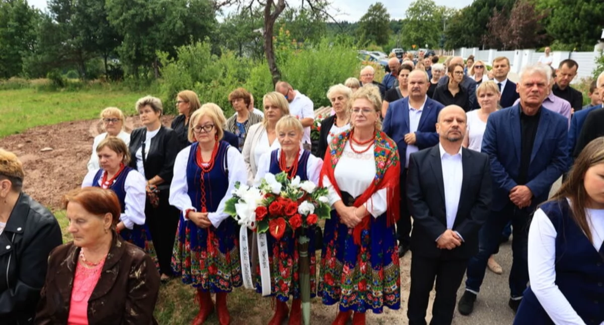 W powiecie skarżyskim uczczono pamięć ofiar hitlerowskiej zbrodni w Klonowie