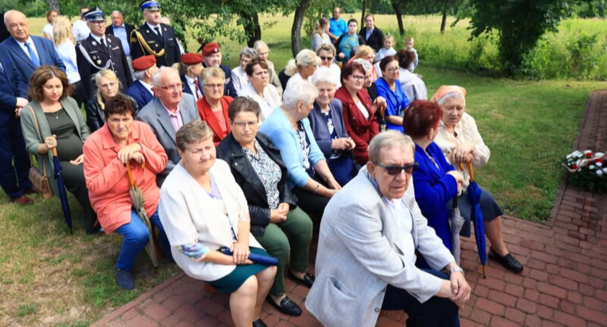 W powiecie skarżyskim uczczono pamięć ofiar hitlerowskiej zbrodni w Klonowie