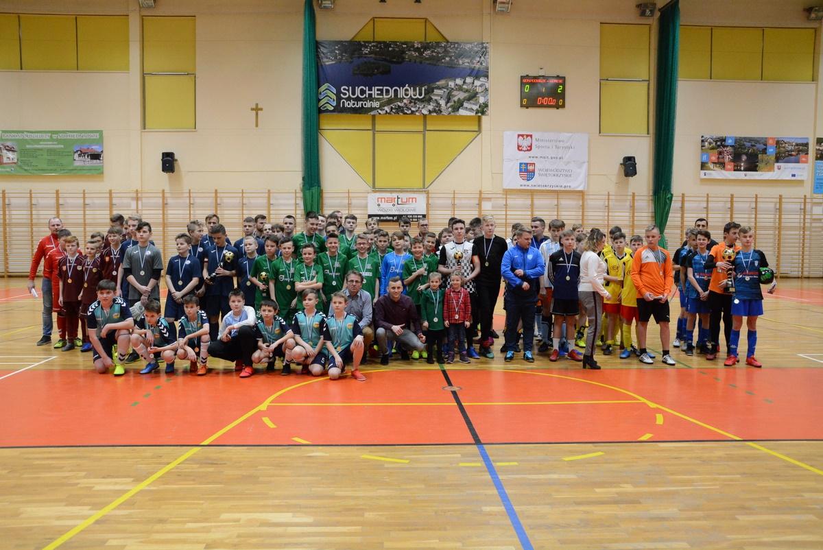 III Ogólnopolski Turniej Piłki Halowej w Suchedniowie za nami