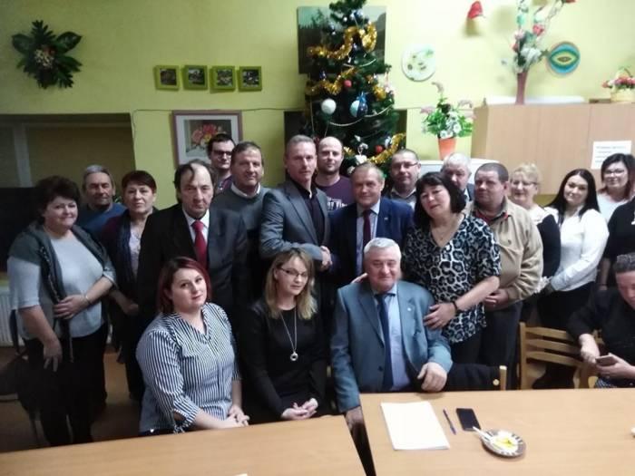 Samoobrona wraca do gry?