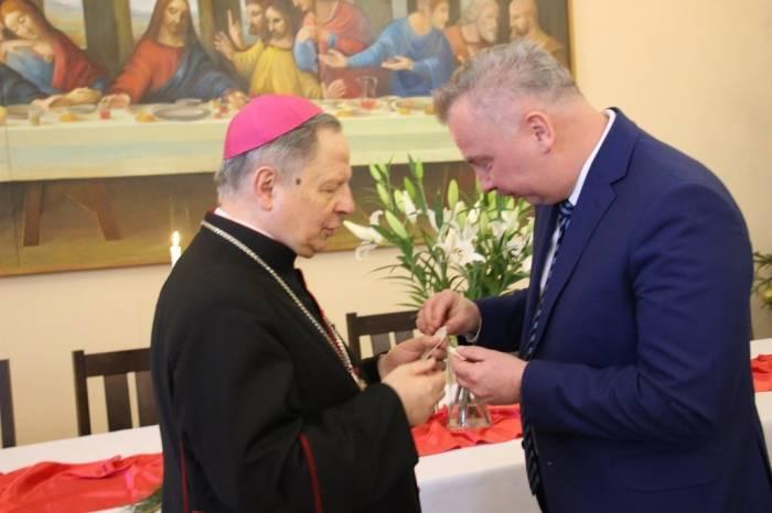 Samorządowcy z wizytą u biskupa