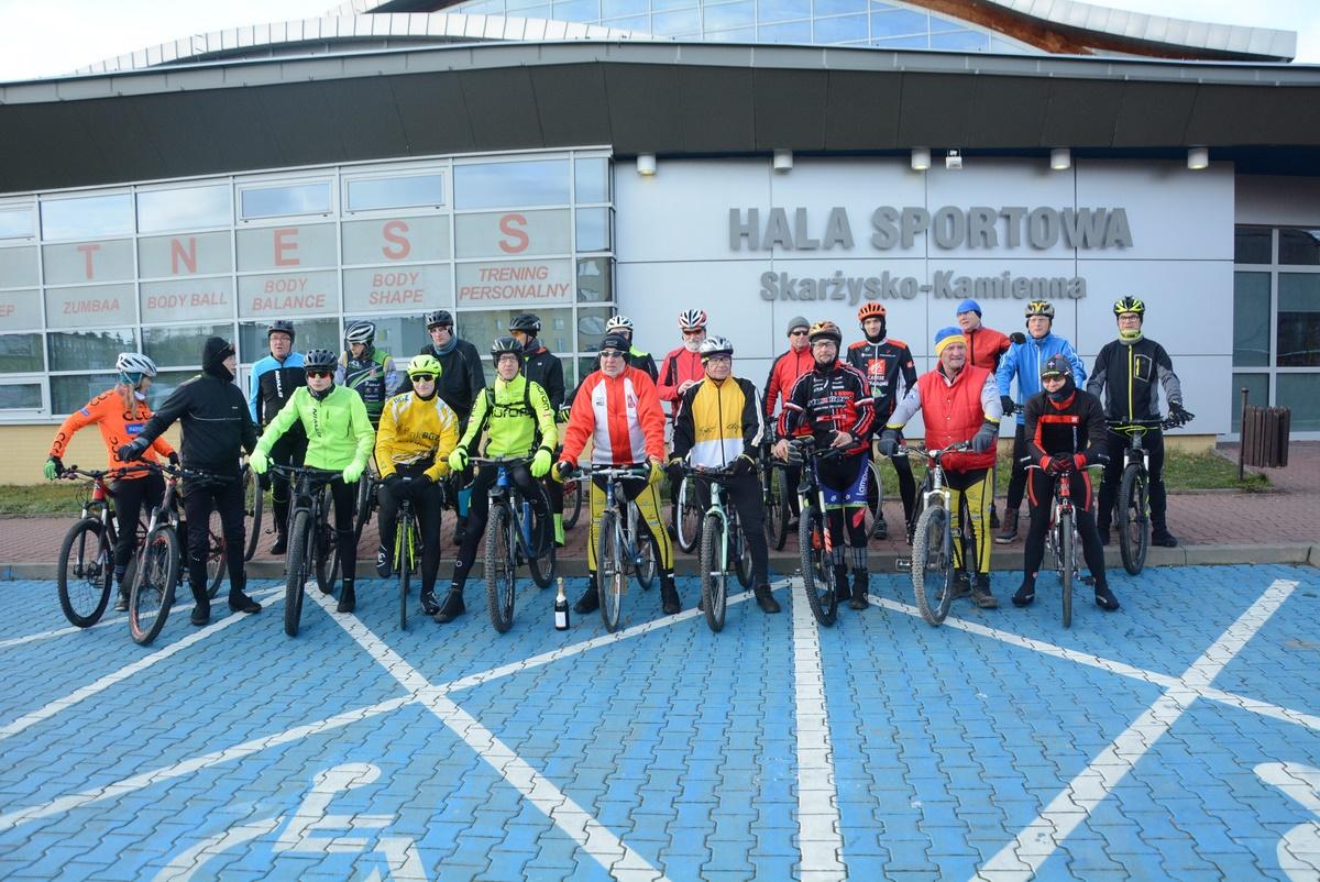 Noworoczny trening Skarżyskiego Towarzystwa Cyklistów