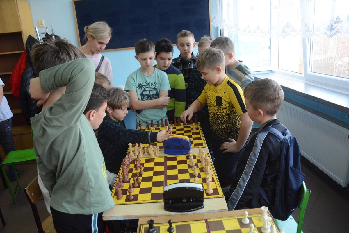 Poznaliśmy szachowych mistrzów Skarżyska szkół podstawowych