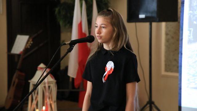 Powiat Skarżyski ogłosił konkurs recytatorski