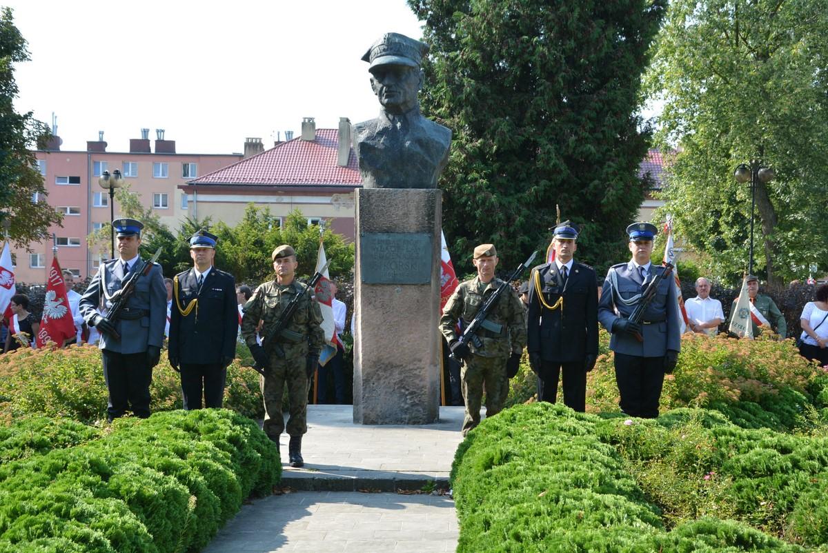 Wojewódzkie obchody 80. rocznicy wybuchu II wojny światowej w Skarżysku-Kamiennej
