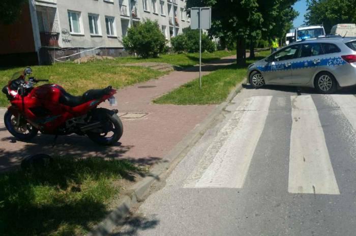 Starsza kobieta potrącona na pasach