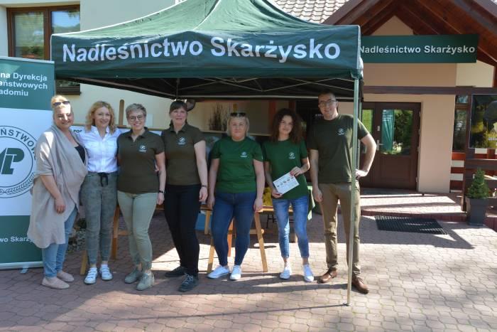 Akcja #sadziMy las także w Skarżysku-Kam.