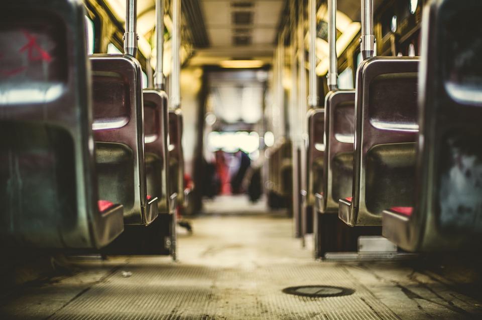 Autobusem w święta? Zobacz jak będą kursować!