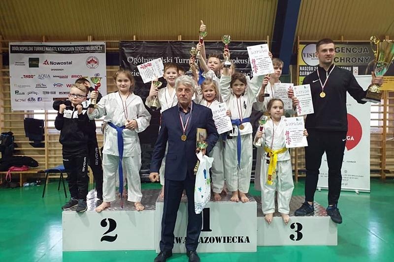 10. medali karateków Akademii Holistycznej w Rawie Mazowieckiej