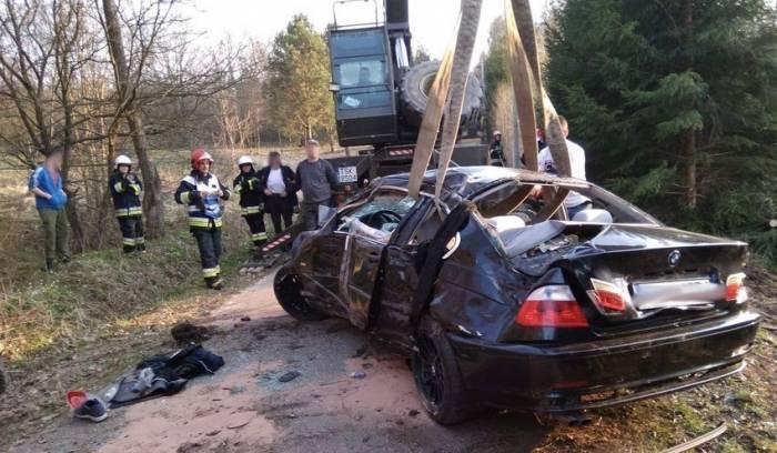 Pasażer nieprzytomny, drugi ze złamaną ręką