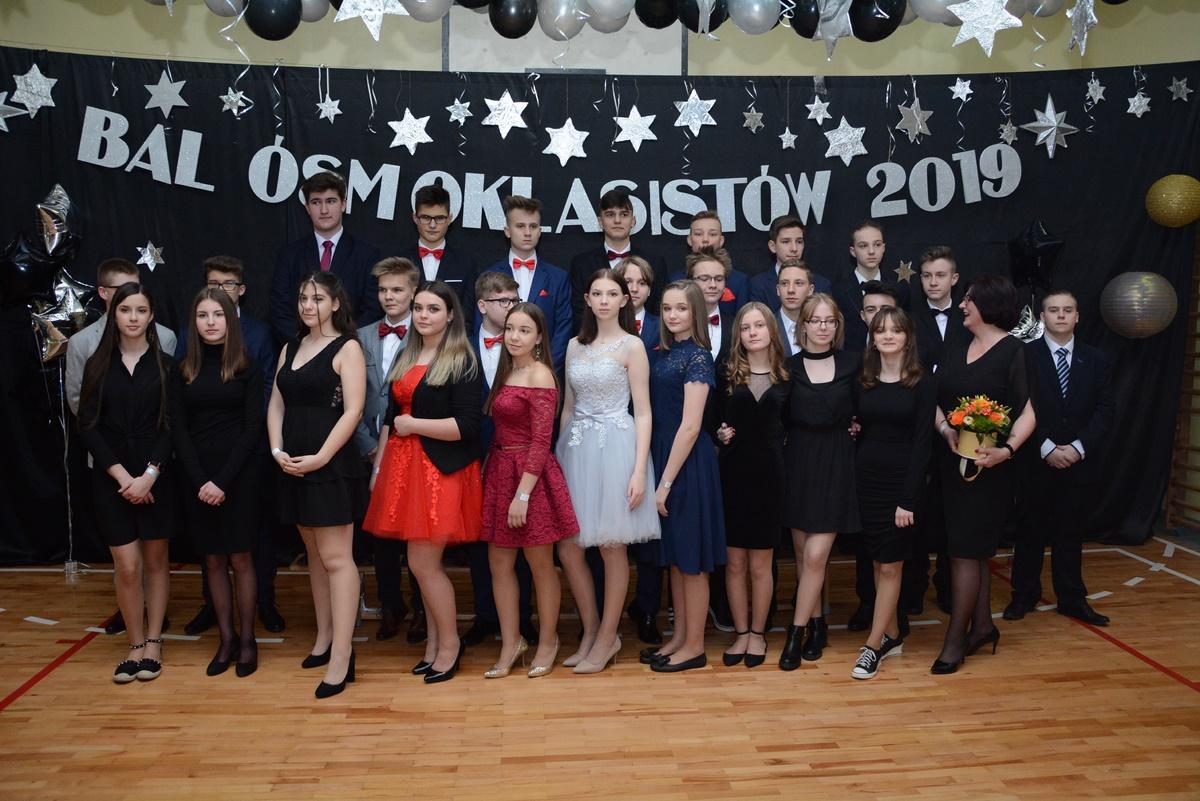 Bal ósmoklasistów w Szkole Podstawowej nr 5