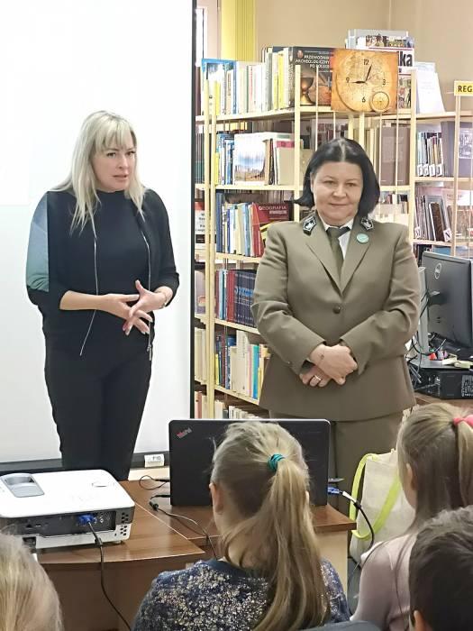 Spotkanie edukacyjne w bibliotece
