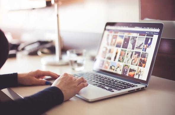 Dlaczego warto kupić laptop poleasingowy?