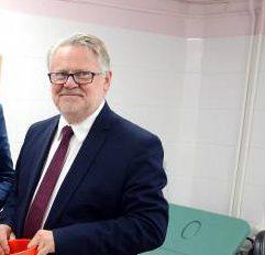 Łączna. Tylko jedna zmiana