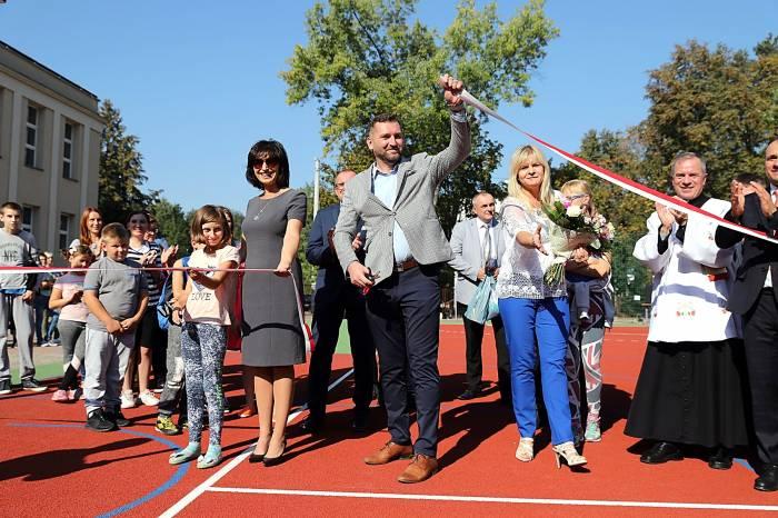 Boisko przy ZPEW oficjalnie przekazane