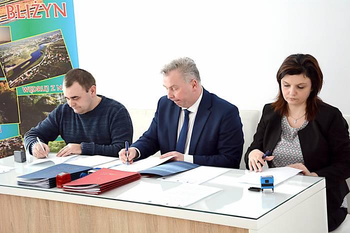 Umowy podpisane, wkrótce ruszają prace termomodernizacyjne